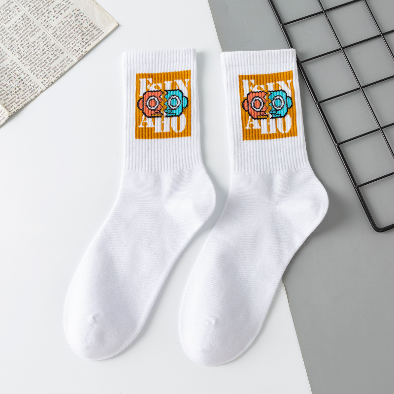 OEM athletic cotton street wear mens custom logo sports running socks