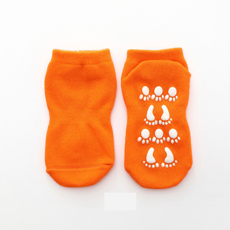 Custom Athletic Sports Cotton Polyester Grip Popular Anti Slip Trampoline Socks For Kids