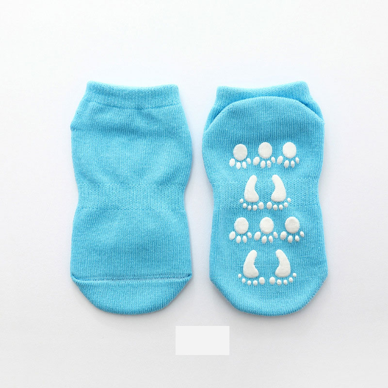 Custom Athletic Sports Cotton Polyester Grip Popular Anti Slip Trampoline Socks For Kids