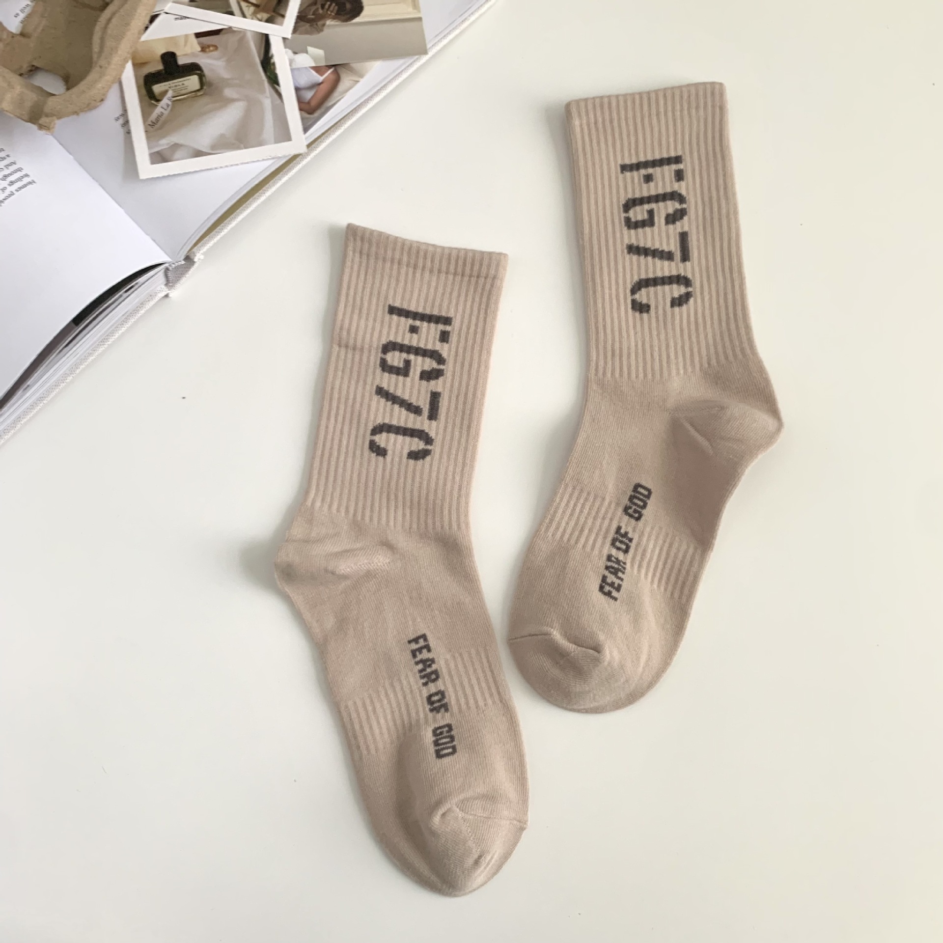 Custom work women gym cushion tennis badminton couples sports socks