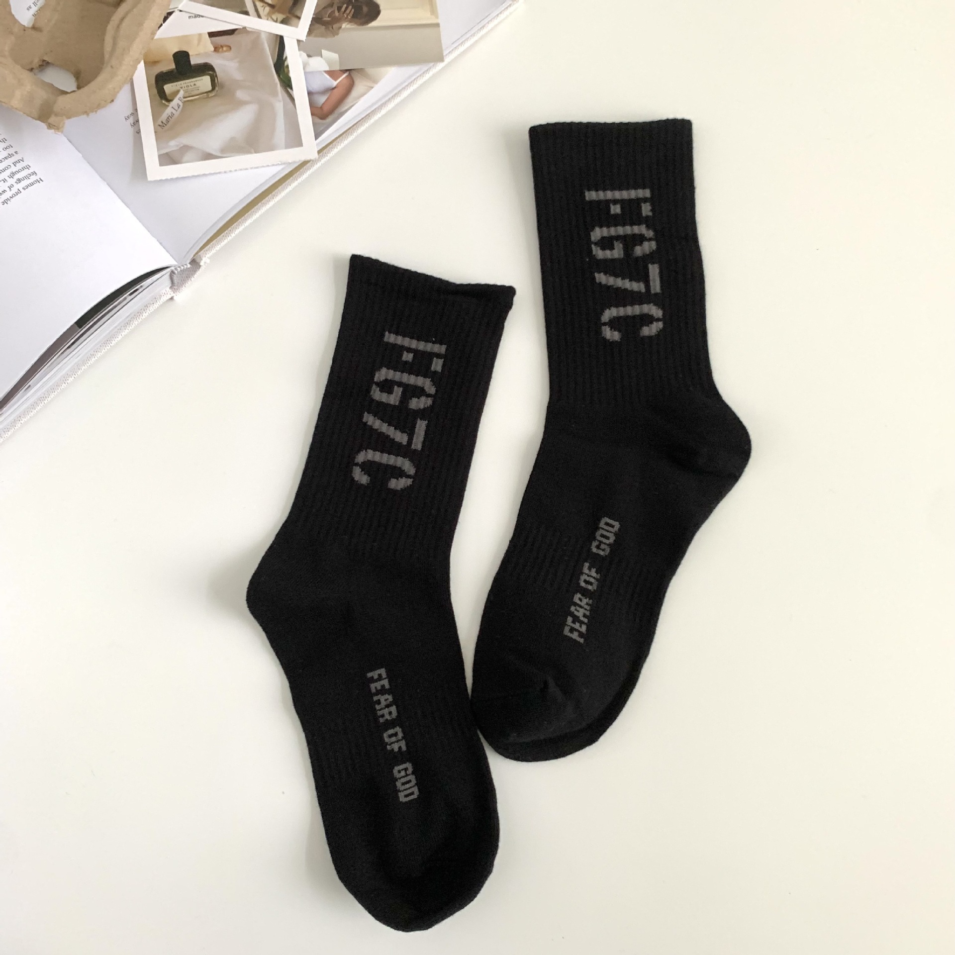 Custom work women gym cushion tennis badminton couples sports socks