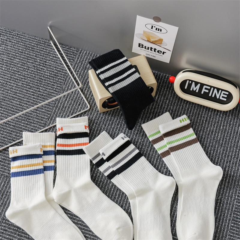 Fashion comfortable sports basketball unisex socks black trade socks custom