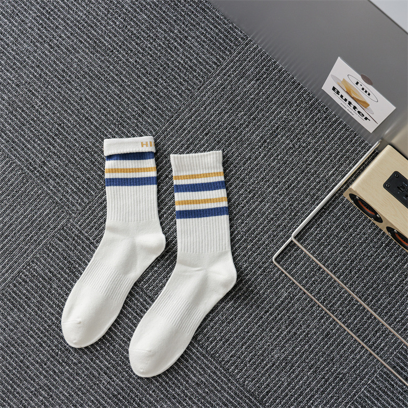 Fashion comfortable sports basketball unisex socks black trade socks custom-副本