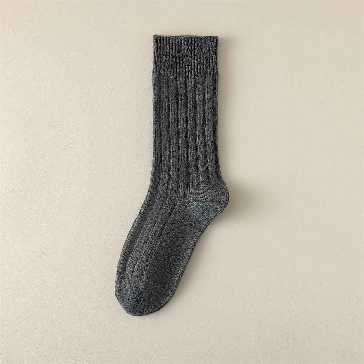 Winter Autumn Custom Brand Logo Thick Merino Woolen Cashmere Wool Socks With Logo