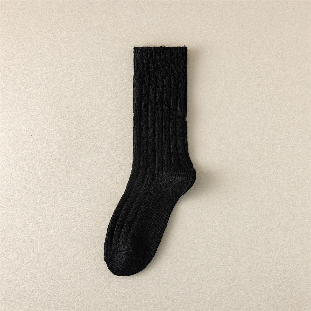 Winter Autumn Custom Brand Logo Thick Merino Woolen Cashmere Wool Socks With Logo