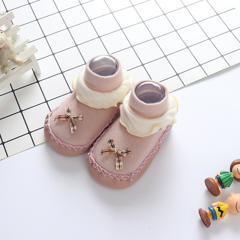 Factory Directly China Cheap Home Infant Custom Animal Prints Baby Booties sock shoes for kids with rubber sole for kids