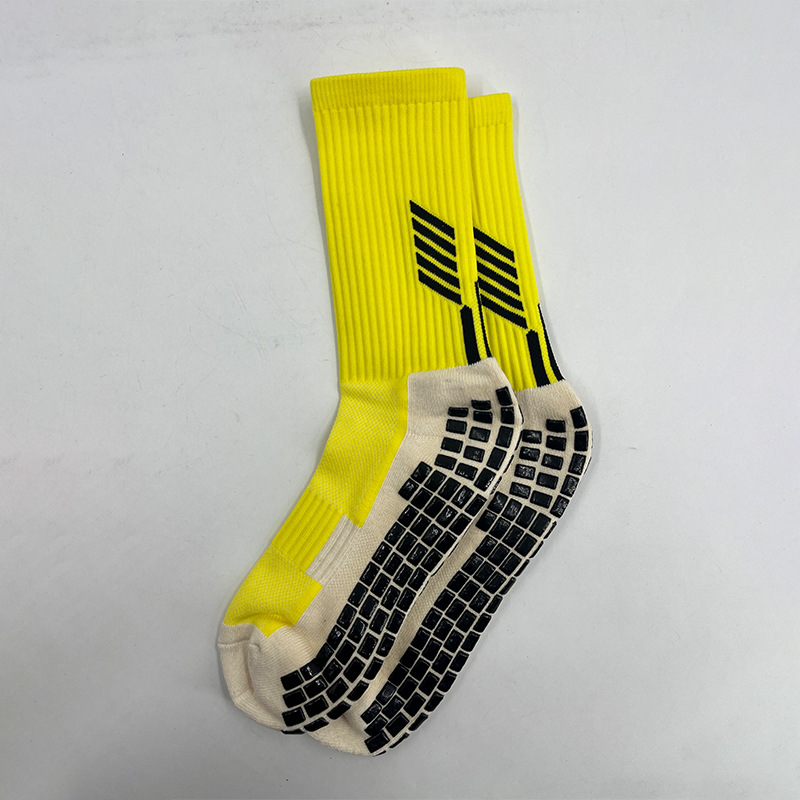 Breathable athletic custom logo soccer grip sock non slip anti-slip designer mid calf football grip socks anti-slip soccer socks