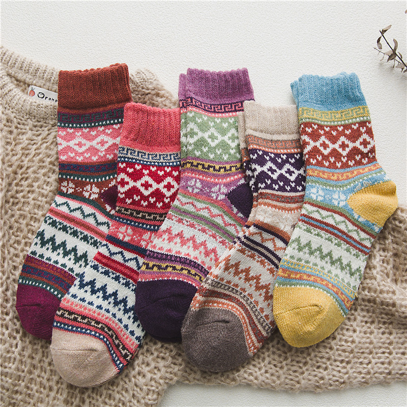 Wholesale Ethnic Style Casual Soft Cashmere Socks Winter Women Crew Thick Wool Socks